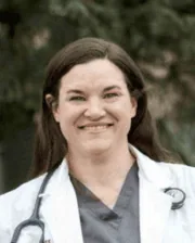 Abigail-Kitchens-Vet
