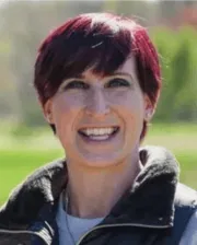 Lauren-Schnabel-Vet