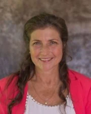 Elizabeth-Thompson-Vet